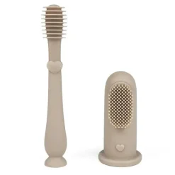 Ali + Oli - Conjunto oral de escova de dentes e limpador de língua para bebês, areia
