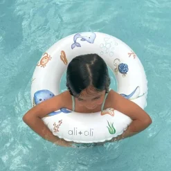 Ali + Oli - Junior Swim Ring Pool Float, Undersea