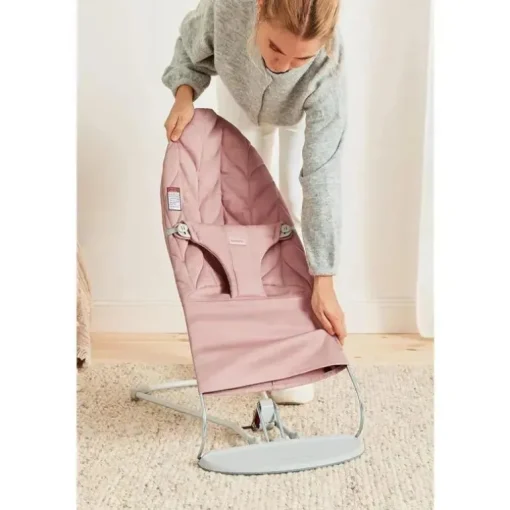 Babybjorn - Colcha de pétalas de algodão Bouncer Bliss, rosa empoeirado