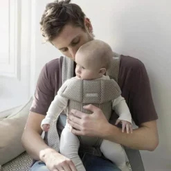 Babybjorn - Porta-bebês Mini malha 3D, Cinza Bege