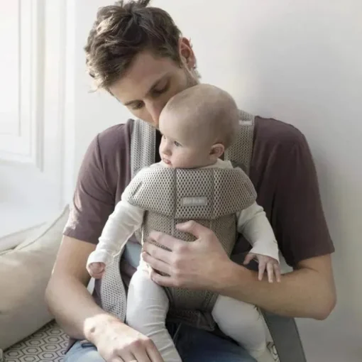 Babybjorn - Porta-bebês Mini malha 3D, Cinza Bege