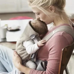 Babybjorn - Porta-bebês Mini malha 3D, Cinza Bege