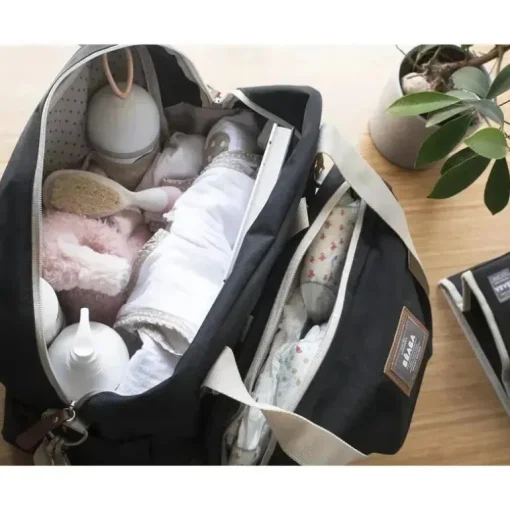 Beaba - Bolsa para fraldas Geneva, Bolsa multifuncional para fraldas para bebês, preta