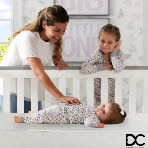 Berço e colchão infantil Delta Morning Dove de dupla face