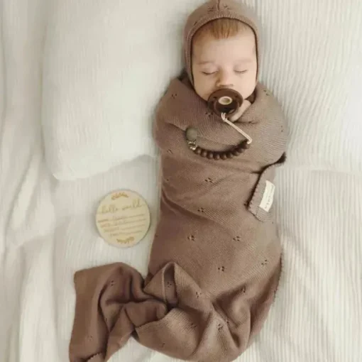 Bleu La La - 100% Organic Cotton Luxury Organic Blanket + Bonnet Hat Set, Beige