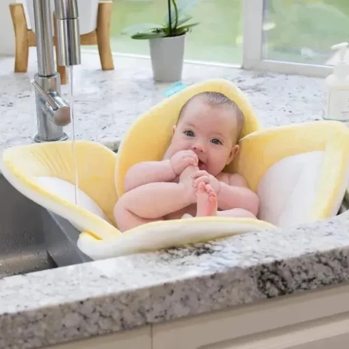 Blooming Bath Lotus - Lotus, Amarelo/Branco/Cinza