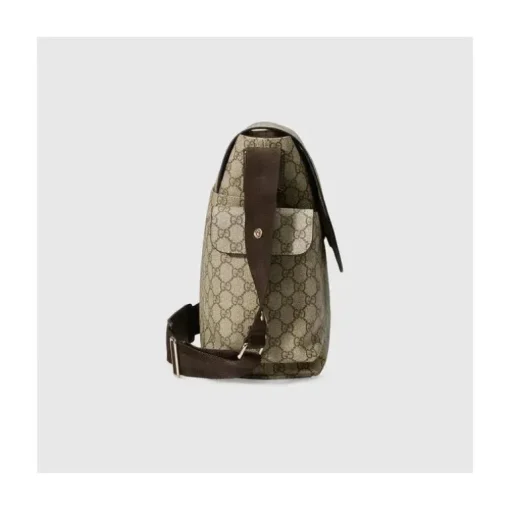 Bolsa de fraldas Gucci GG Plus Supreme, bege