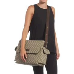 Bolsa de fraldas Gucci Supreme com trocador, bege