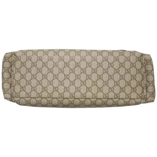 Bolsa de fraldas Gucci Supreme com trocador, bege