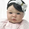 Boneca Reborn - Vinil Branco e Peruca Preta, Shyann
