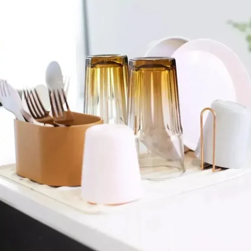 Boon - Rack de secagem de mamadeiras de silicone ARC, Boho Beige