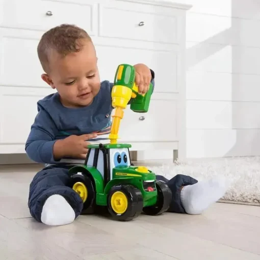 Brinquedo trator Build-A-Johnny da Tomy John Deere