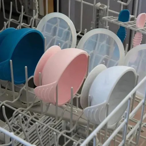 Bumkins - Primeiro conjunto de alimentação de silicone com tampa e colher, rosa
