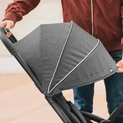 Carrinho de passeio compacto auto-dobrável Chicco - Presto, grafite