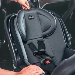 Chicco - Fit2 Adapt assento voltado para trás para bebês e crianças pequenas de 4 a 35 libras, brasa/preto
