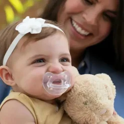 Chicco - PhysioForma Chupeta 100% Silicone Suave para Bebés dos 0 aos 6 meses Transparente