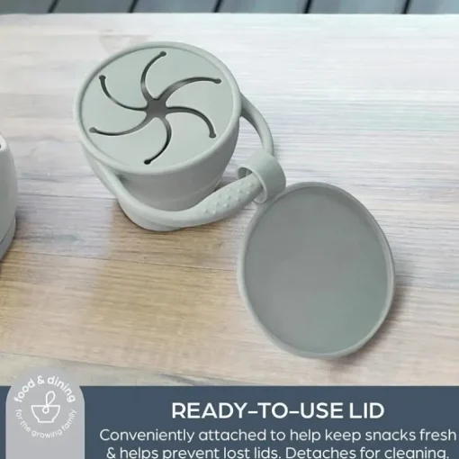 Dreambaby - Foldable Snack Cup Seafoam