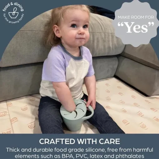 Dreambaby - Foldable Snack Cup Seafoam