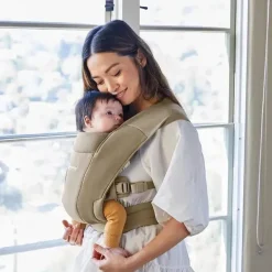 Ergobaby - Abrace Aconchegante e Suave Azeitona