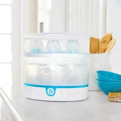 Esterilizador elétrico Munchkin Clean, branco