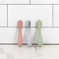Ezpz - Escova de dentes Baby-Led™ + Depressor de língua sensorial Pacote duplo, Sage
