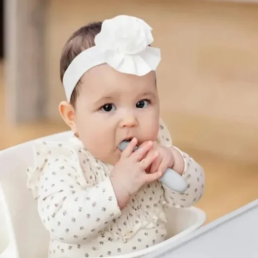Ezpz - Escova de dentes Baby-Led™ + Depressor de língua sensorial, pacote duplo, estanho