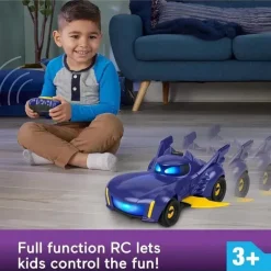 Fisher Price - Carro de controle remoto DC Batwheels, Bam The Batmobile Transforming RC com luzes, sons e frases de personagens