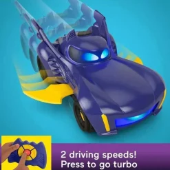Fisher Price - Carro de controle remoto DC Batwheels, Bam The Batmobile Transforming RC com luzes, sons e frases de personagens