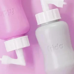 Frida Mom - Mamadeira de cabeça para baixo pós-parto