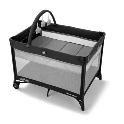 Graco - Pack N' Play On The Go Zip, Reeves