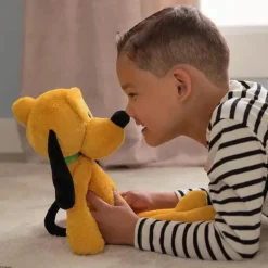 Gund - Pluto 15