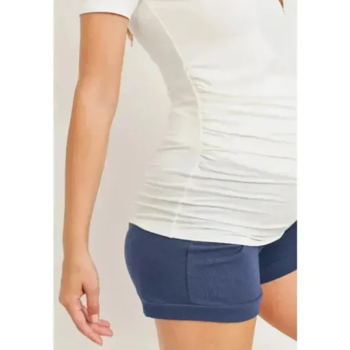 Hello Miz – Camiseta de maternidade franzida com decote em V alto e manga curta, marfim
