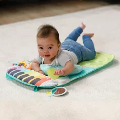 Infantino - Kick N Keys 7-In-1 Musical Piano Activity Gym
