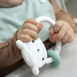 Ingenuity - Brinquedo calmante para mordedor de bebê Sheppy com anéis de atividade