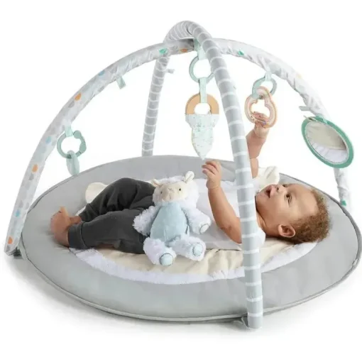 Ingenuity - Sheppy's Spot Ultra Plush Baby Activity Gym e Tummy Time Mat