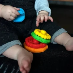 Kids II - Brinquedo mordedor multitexturizado Stack &amp; Teethe