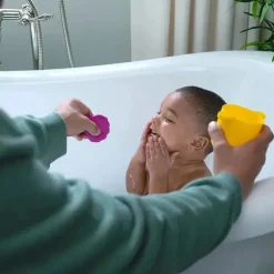 Kids II - Copos de empilhamento sensorial Stack &amp; Stream da Opus
