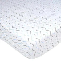 Lençol de berço tricotado 100% algodão estampado American Baby, zigue-zague azul