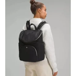 Lululemon - New Parent Backpack 17L, Black/Trench