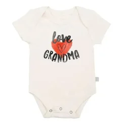 Macacão gráfico Finn + Emma Love Grandma, bege