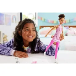 Mattel - Boneca Barbie Career Core, Patinadora no Gelo