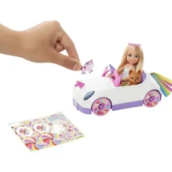 Mattel - boneca Barbie Club Chelsea e carro unicórnio