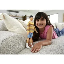 Mattel - Camisa Listrada Barbie Ken Fashionista Boneca