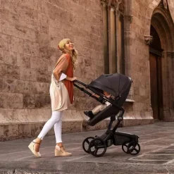 Mima - Xari Max Stroller Chassis Preto/Caixa de Assento Preta/Pack Inicial Preto