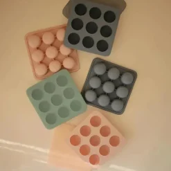 Mushie - Bandeja de silicone para freezer de comida para bebê com tampa, 9 xícaras de 1,5 onças, Tradewinds