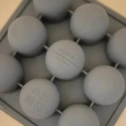Mushie - Bandeja de silicone para freezer de comida para bebê com tampa, 9 xícaras de 1,5 onças, Tradewinds