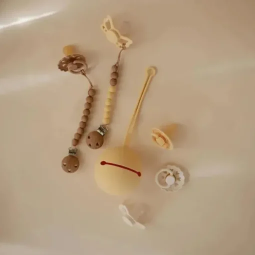 Mushie - Clipe de chupeta de bebê 100% silicone sem BPA, Hera Faux Wood