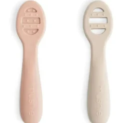 Mushie - Colheres de silicone para primeira alimentação para bebês, pacote com 2, blush, areia móvel
