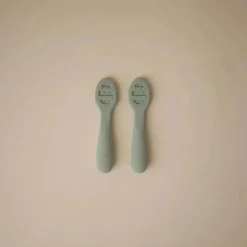 Mushie - Colheres de silicone para primeira alimentação para bebês, pacote com 2, Cambridge Blue, areia móvel