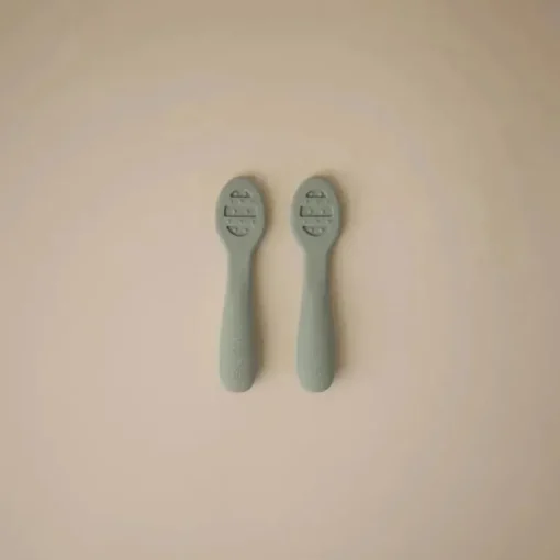 Mushie - Colheres de silicone para primeira alimentação para bebês, pacote com 2, Cambridge Blue, areia móvel